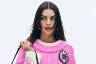 Emily Ratajkowski Takes On Marc Jacobs’ Dual Bag