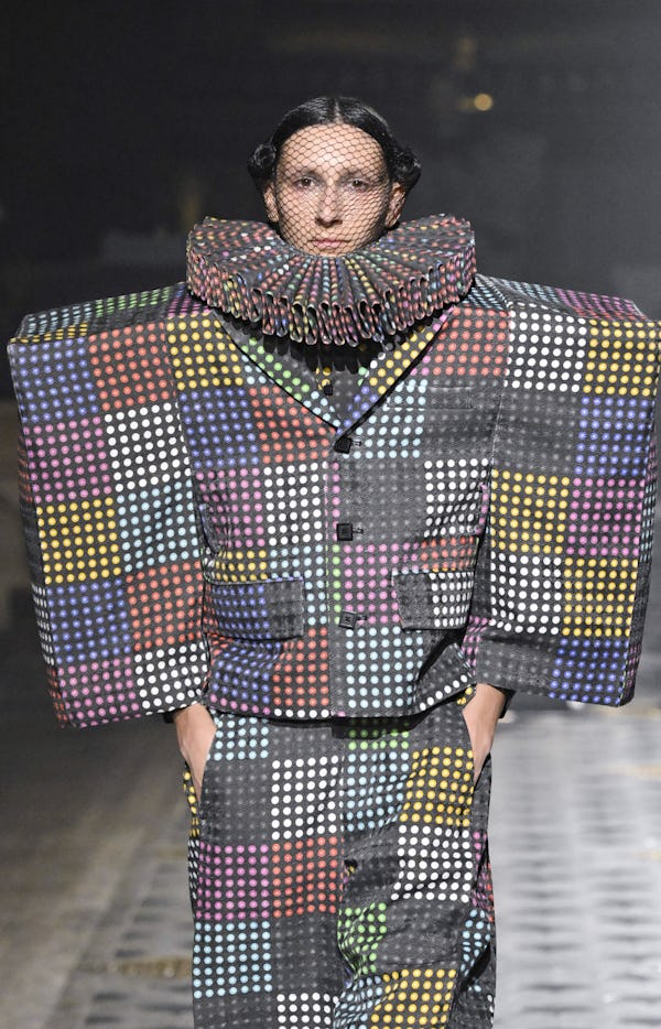 A model walks the runway during the Anrealage Ready to Wear Fall/Winter 2025-2026 fashion show 
