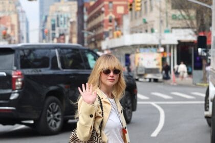 Jennifer Lawrence’s Zebra Fendi Bag Proved The Animal Print Craze Is Still Going Strong