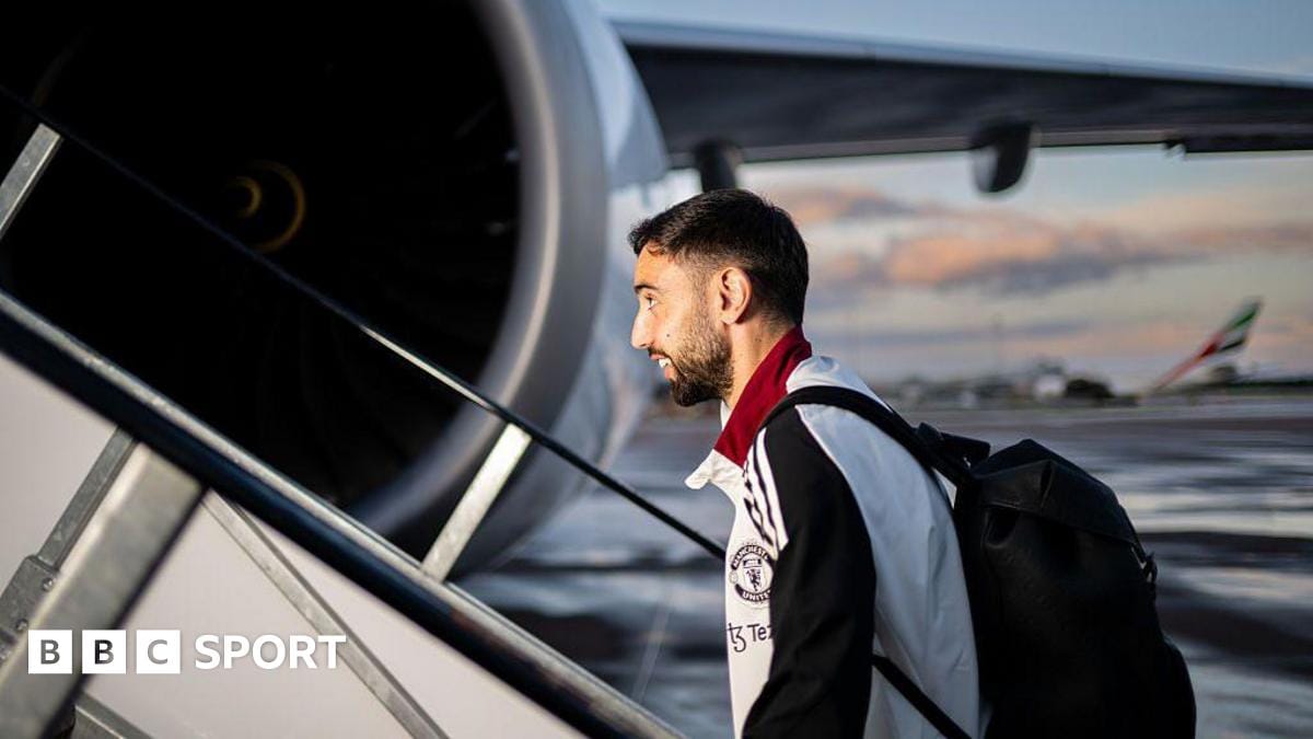 Manchester United fly out for post-season trip to Asia Manchester United fly out for post-season trip to Asia