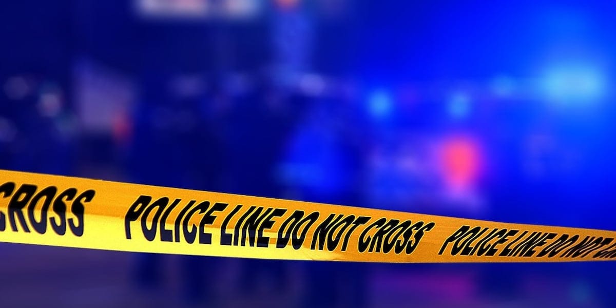 Police investigating gas station robbery in Lexington