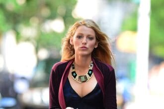 The 2010s Statement Necklace Trend Looks So Different In 2025