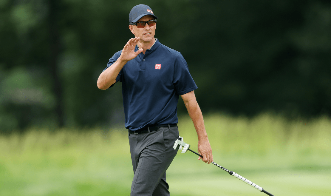 Adam Scott in US Open hunt with ‘old-man’ golf