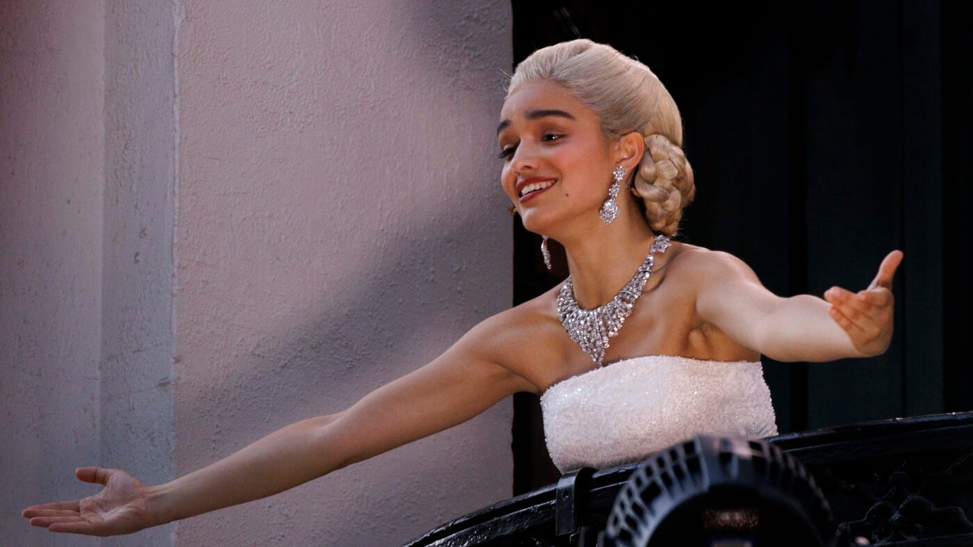 As Evita, Rachel Zegler captivates London with balcony song : NPR