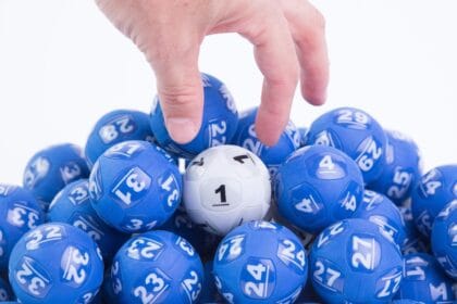 Biggest Powerball jackpot of 2025 hits 0 million