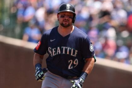 Cal Raleigh passes Johnny Bench for most homers by catcher before All-Star break