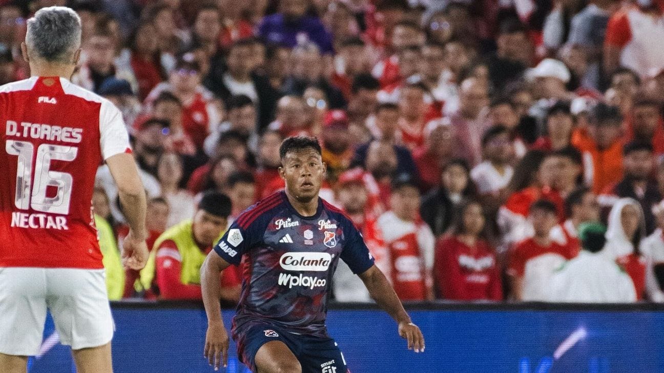 Fydriszewski y Santiago Mosquera pusieron los goles en el primer tiempo de la final entre Medellín y Santa Fe