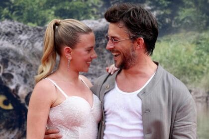 Jonathan Bailey Addresses Kissing Pal Scarlett Johansson After They Share Another Cute Red Carpet Smooch