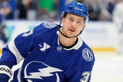 Lightning re-sign Yanni Gourde to six-year contract