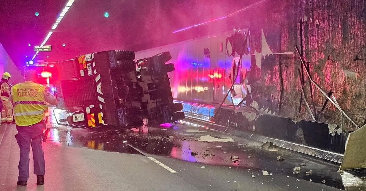 Major Sydney tunnel closed after crane truck rolls over Major Sydney tunnel closed after crane truck rolls over
