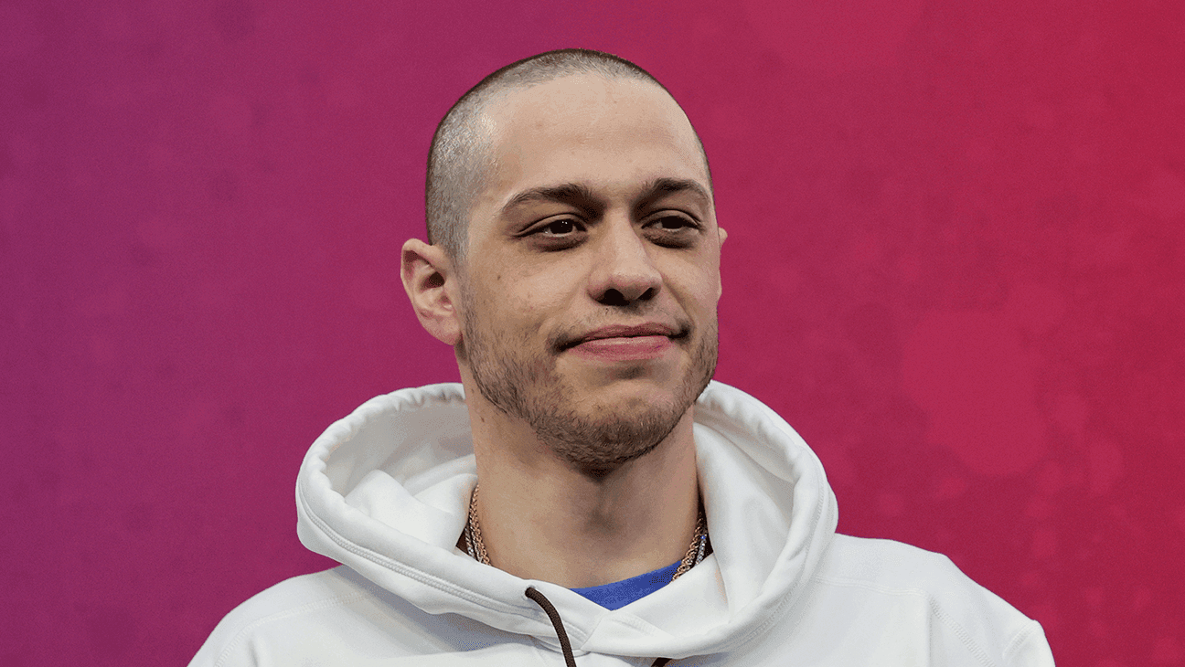 Pete Davidson Faces Nightmare Seniors Pete Davidson Faces Nightmare Seniors