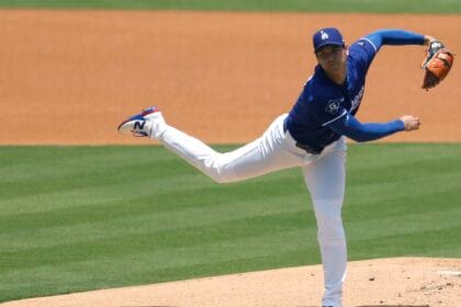 Shohei Ohtani faces live hitters at Dodger Stadium