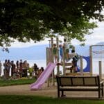 Sunny to start, rain possible later, high of 33ºC