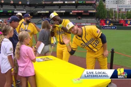 Baltimore goes (Savannah) Bananas for baseball