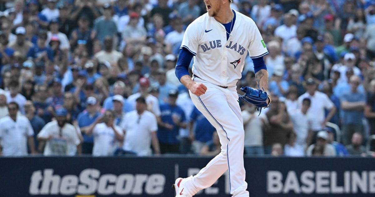 Blue Jays closer Jeff Hoffmann talks about his meltdown in LA and the potential postseason, plus we speak to reliever Seranthony Dominguez, and infielder Ty France