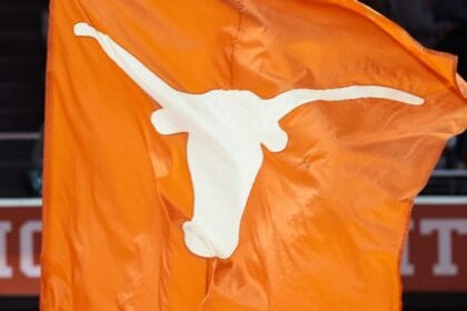 Texas-Ohio State line moving as bettors pick Longhorns
