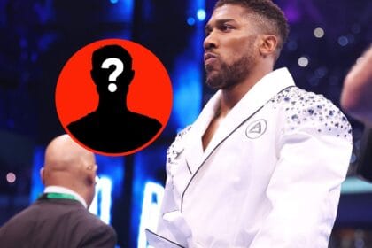 Anthony Joshua receives update on future in boxing as promoter targets ‘roll of the dice’ fight