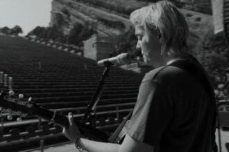 Brandi Carlile Covers Alanis Morissette With Lucius At Red Rocks