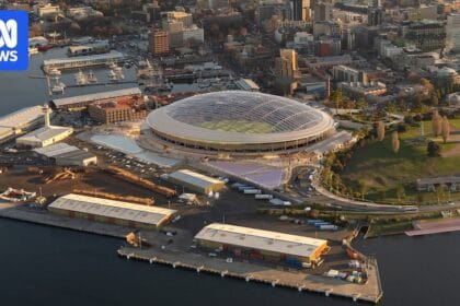 Macquarie Point stadium report recommends project not proceed, as Tasmanian Planning Commission flags concerns