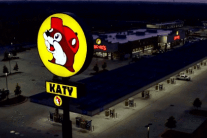 Planned 100 foot Buc-ee’s sign sparks wildlife concerns