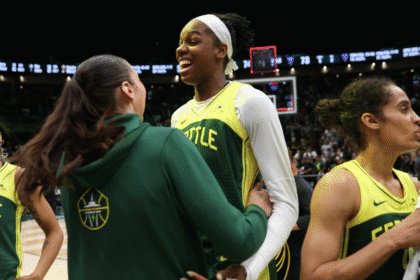 WNBA playoff picture: Standings, schedule as Storm clinch final spot, eliminate Sparks