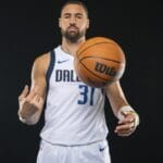 Dallas Mavericks Klay Thompson has high expectations for the team entering 2025-26 NBA season