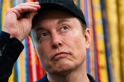 Elon Musk Launches Grokipedia, a Wikipedia Competitor
