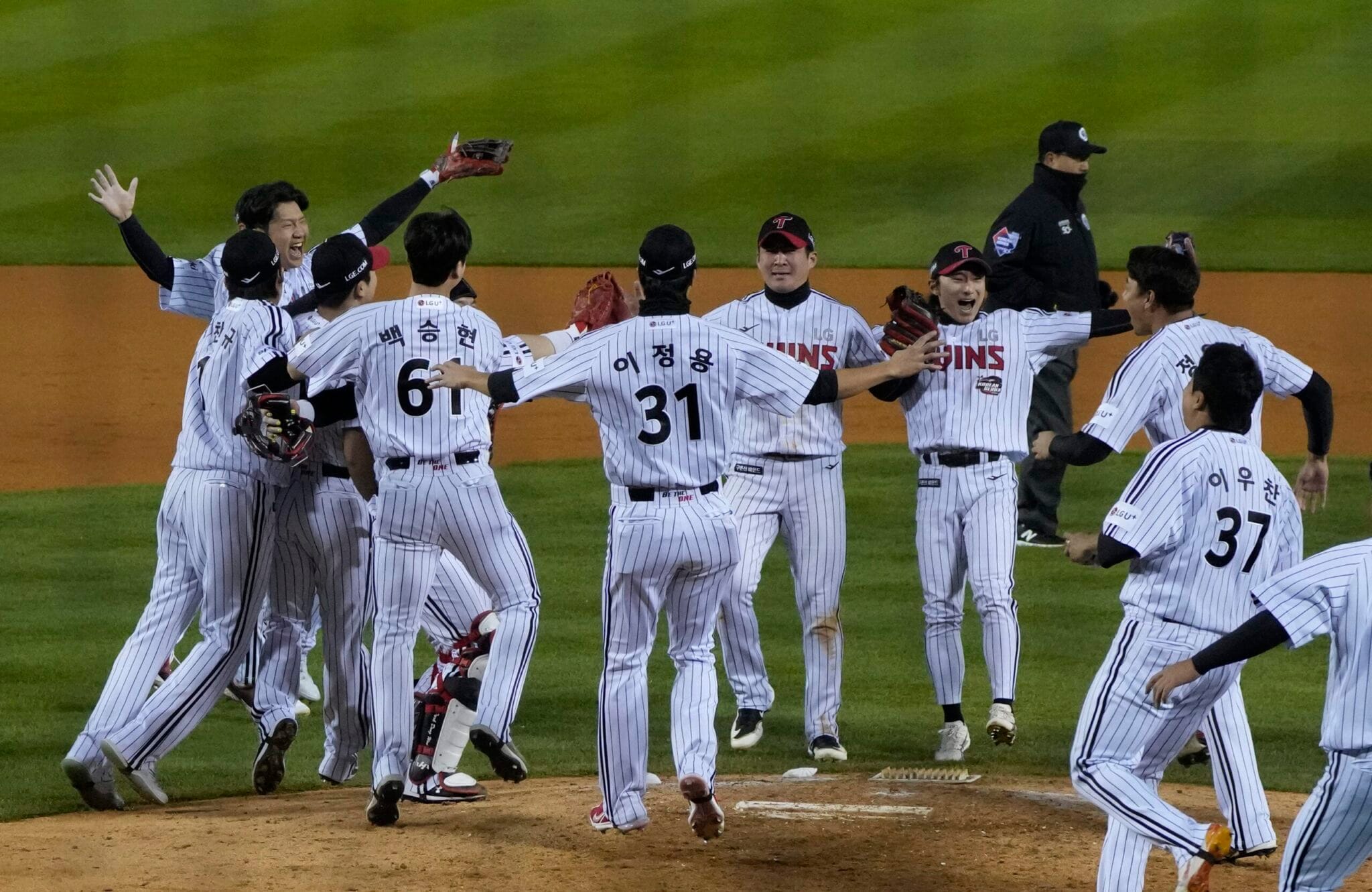 KBO: LG Twins and Hanwha Eagles to Meet in Korean Series for the First Time