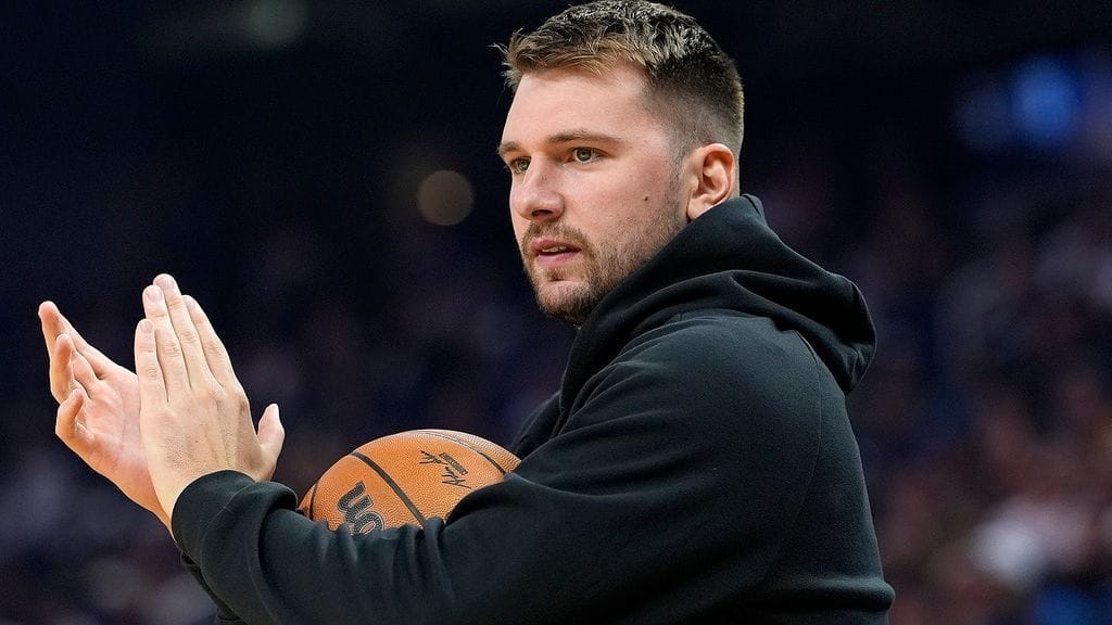 Lakers’ Luka Doncic to make preseason debut vs. Suns