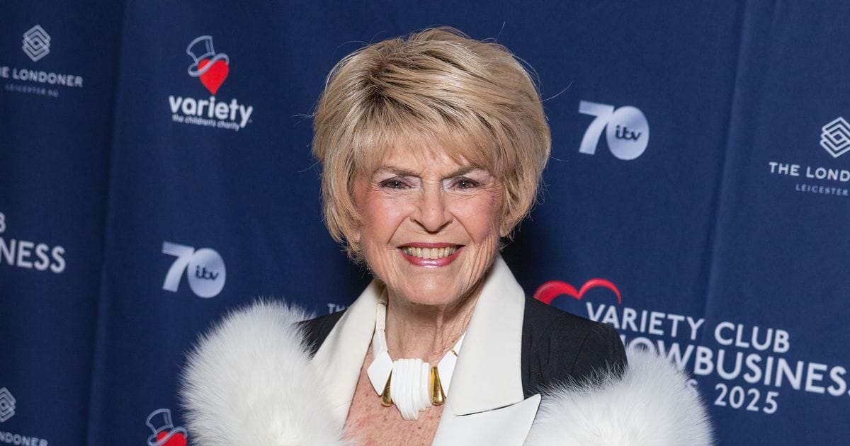 Loose Women’s Gloria Hunniford shares warning after being scammed out of £120,000