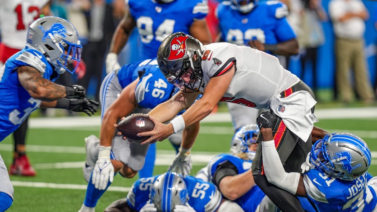Where to watch Monday Night Football tonight live: Lions-Bucs, Seahawks-Texans