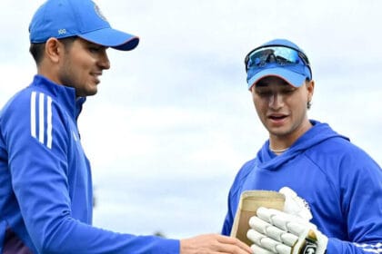 Beautiful bond! Shubman Gill hugs Abhishek Sharma’s mother, bows to his father – WATCH | Cricket News