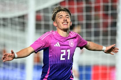 Hoeneß plays down Messi comparisons for teen star Karl