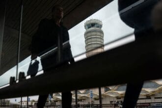 Is it safe to fly during the government shutdown? Here’s what aviation experts say