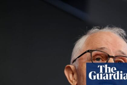 Malcolm Turnbull accuses Liberals of ‘Trumpian campaign against renewables’ after party dumps net zero | Liberal party