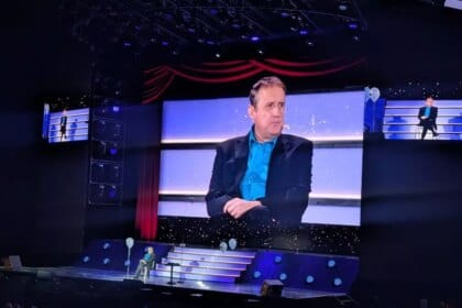Peter Kay says ‘what shall I do?’ as Liverpool show halted