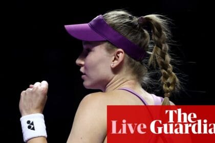 WTA Finals tennis: Rybakina beats Swiatek; Anisimova v Keys to come – live | WTA Finals