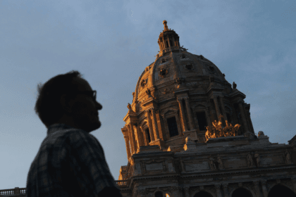98 Minnesota mayors warn state fiscal policies fuel deficits, higher local taxes