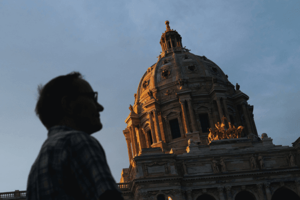 98 Minnesota mayors warn state fiscal policies fuel deficits, higher local taxes