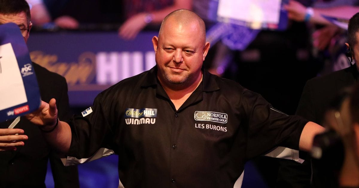 Darts legend back at World Championship after bankruptcy and delivering Amazon parcels