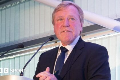 Hugh Morris: Ex-England and Glamorgan batter and ECB chief executive dies