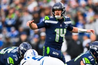 NFL Week 16 playoff picture: Clinching scenarios, standings