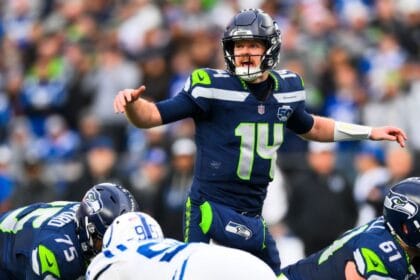NFL Week 16 playoff picture: Clinching scenarios, standings