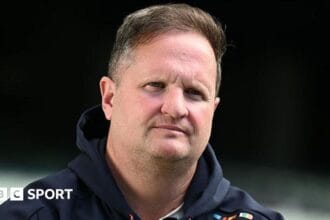 The Ashes: England investigate reports of Noosa drinking as video emerges