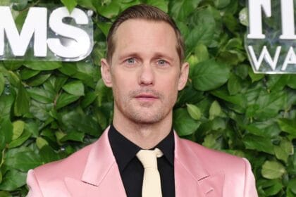 Alexander Skarsgård rocks a sexy singlet in steamy new pics