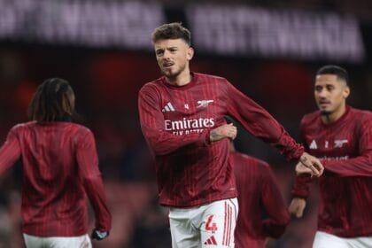 Arsenal train at Emirates pre-Manchester United & youth players join in