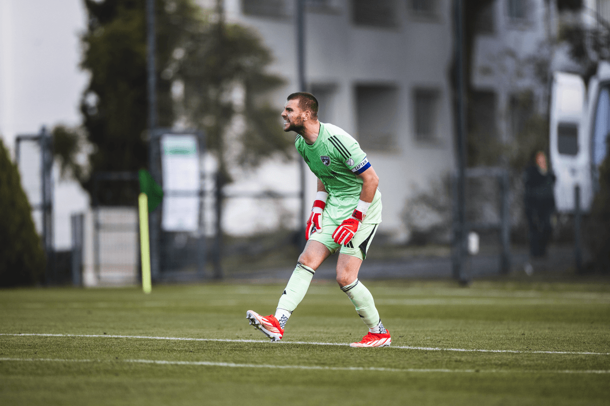 FC Dallas Set to Transfer Maarten Paes to Ajax FC Dallas Set to Transfer Maarten Paes to Ajax