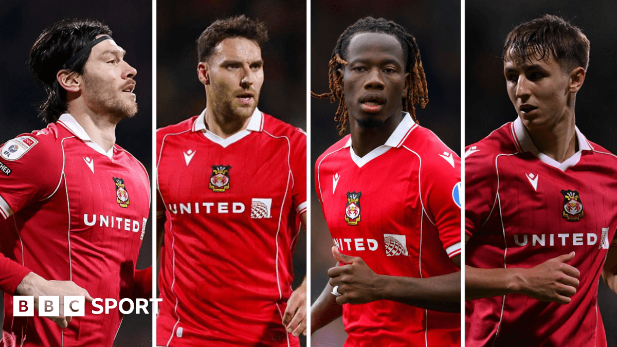 Phil Parkinson: Manager says Wrexham quartet are closing in on return from injury Phil Parkinson: Manager says Wrexham quartet are closing in on return from injury
