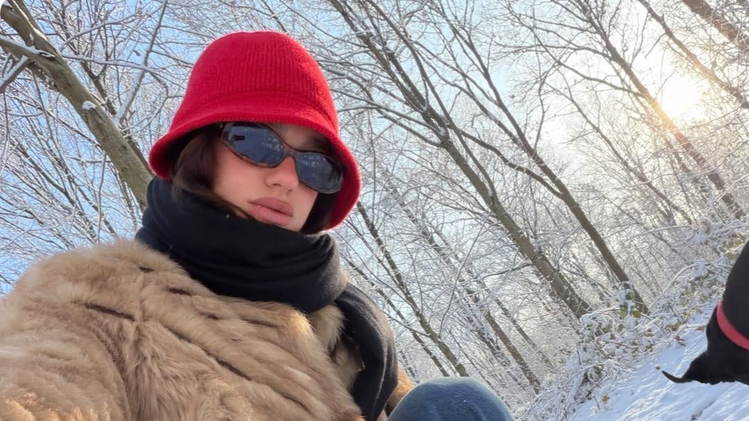 This Winter, I’ll Be Taking a Cue From Dua Lipa’s Luxurious Après-Ski Wardrobe This Winter, I’ll Be Taking a Cue From Dua Lipa’s Luxurious Après-Ski Wardrobe