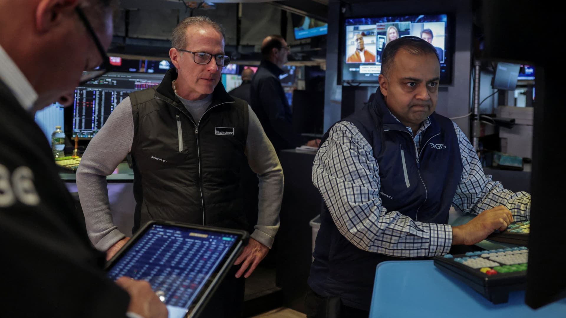 Stock market today: Live updates Stock market today: Live updates